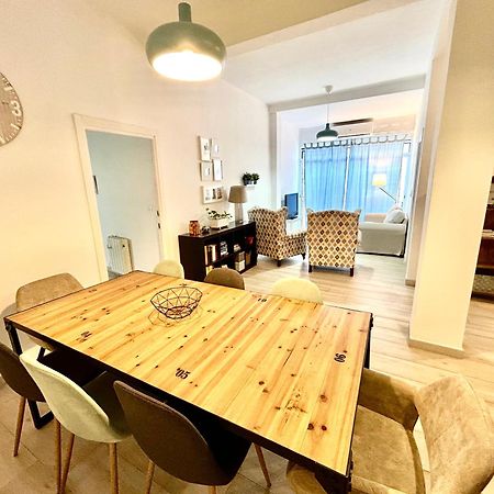 Acogedor Apt 8Pax 4Bdr 2Bth- Cozyhomesevilla2 ภายนอก รูปภาพ